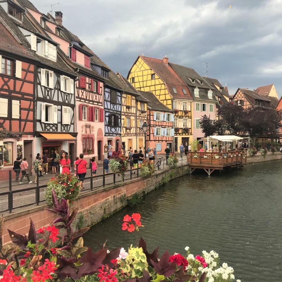 Gites La Petite Venise Colmar Exterior foto